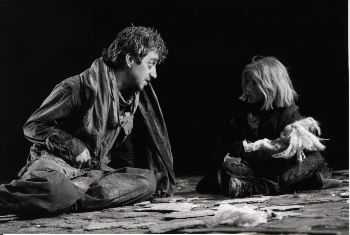Denis Lamontagne and Charline Pelletier in Ecce homo by Michel Nadeau (directed by the author), at Théâtre Périscope, 1998