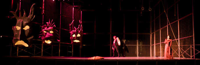 Production photo of Rigoletto, Vancouver Opera.